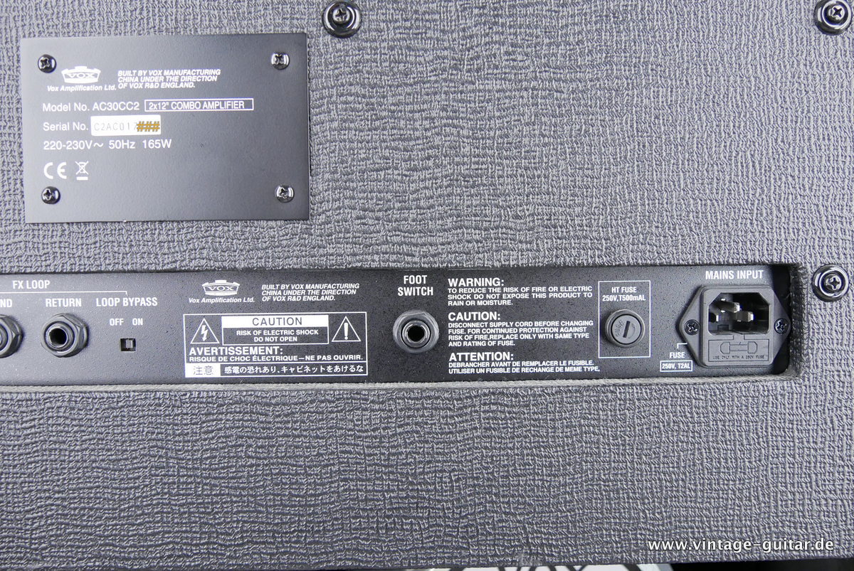 img/vintage/2545/Vox_AC_30_combo_black_2008-009.JPG