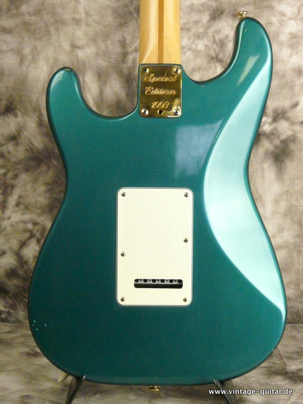 Fender-Stratocaster_1993-Special-Edition-green-metallic-006.JPG