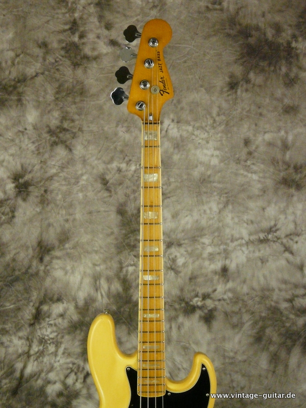 Fender-Jazz-Bass-1976-olympic-white-007.JPG