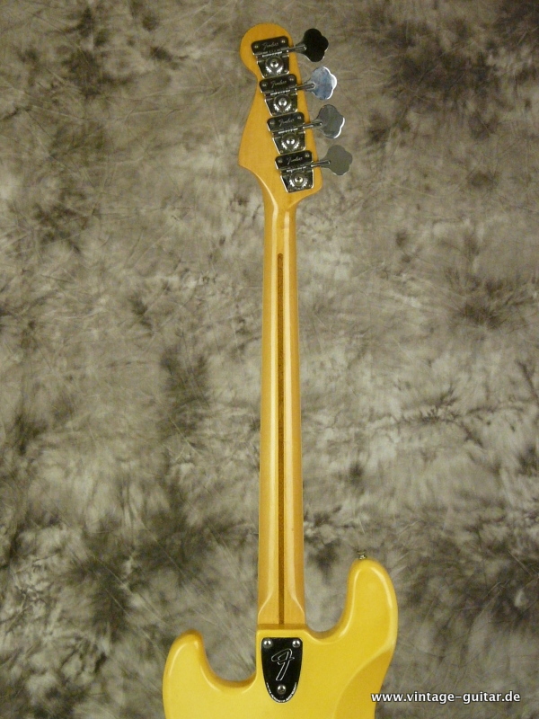 Fender-Jazz-Bass-1976-olympic-white-008.JPG