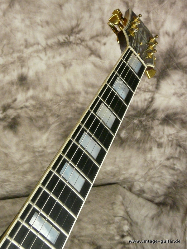 Gibson-Les_paul-custom-1979-tobacco-sunburst-007.JPG