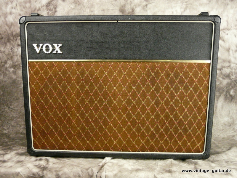 Vox-AC30:6-AC-30-1963-copper-blue-bulldogs-001.JPG