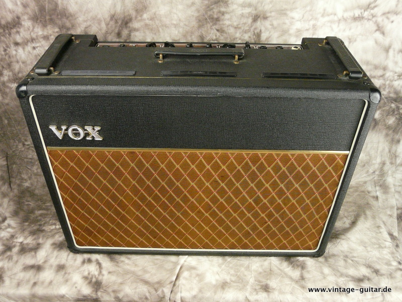Vox-AC30:6-AC-30-1963-copper-blue-bulldogs-002.JPG