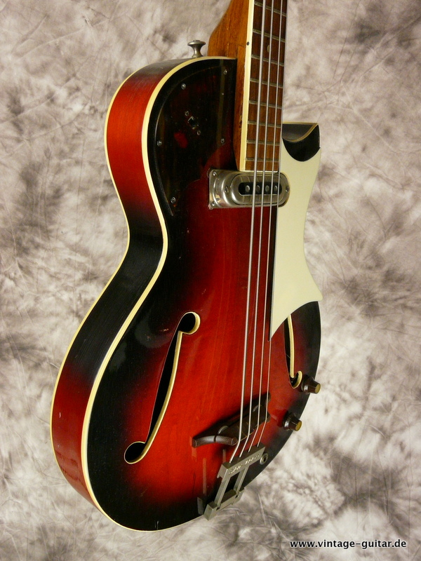 Framus-Star-Bass-Model-5:149-009.JPG