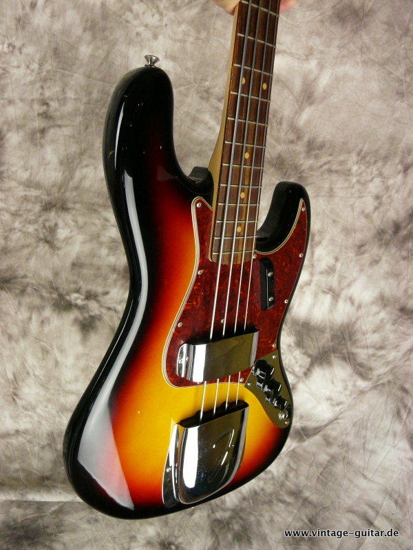 Fender_Jazz_Bass_USA-Vintage-Reissue-009.JPG