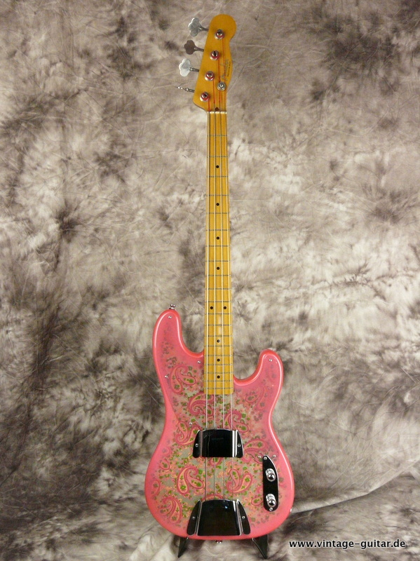 Fender-Telecaster-Bass-Pink-Paisley-Japan-001.JPG