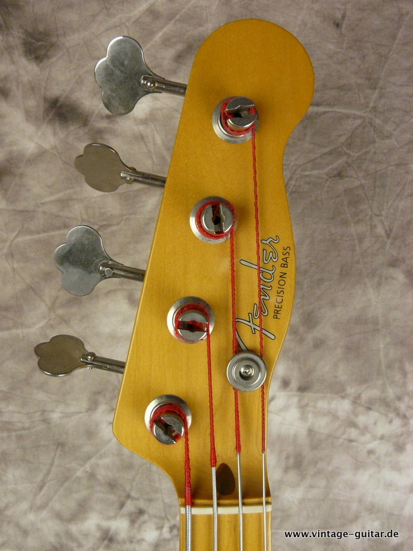 Fender-Telecaster-Bass-Pink-Paisley-Japan-005.JPG