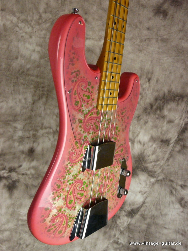 Fender-Telecaster-Bass-Pink-Paisley-Japan-009.JPG