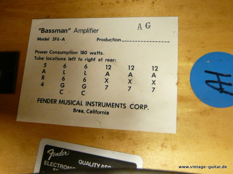 Fender-Bassman-Tweed-first-reissue-1991-006.JPG