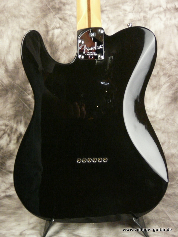 Fender-Telecaster-Special-Black-binding-004.JPG