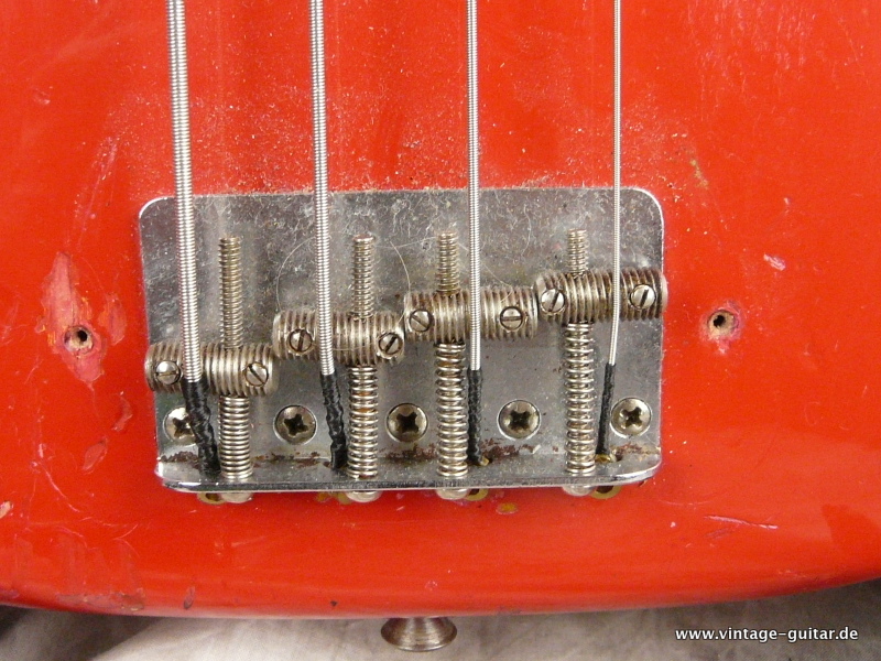 Fender-Precision-1961-red-refinished-006.JPG
