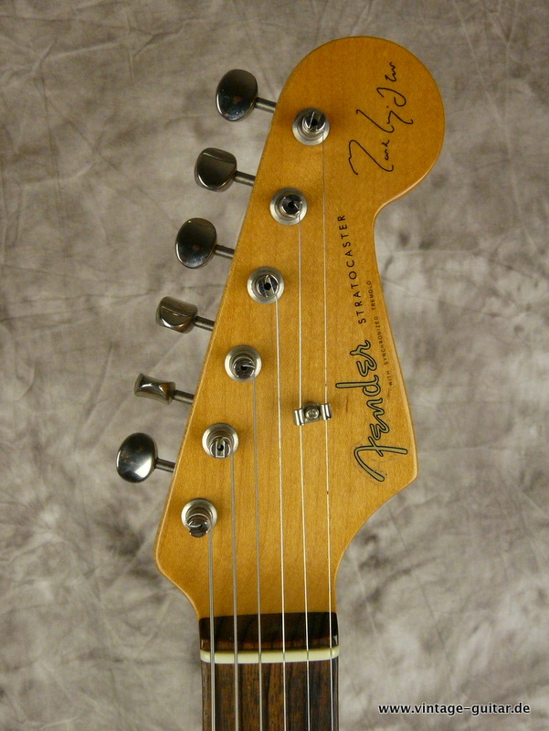 Fender-Stratocaster-Mark-Knopfler-Signature-003.JPG
