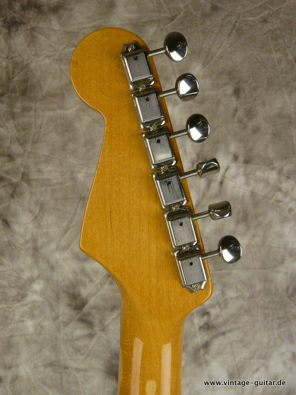 Fender-Stratocaster-Mark-Knopfler-Signature-004.JPG