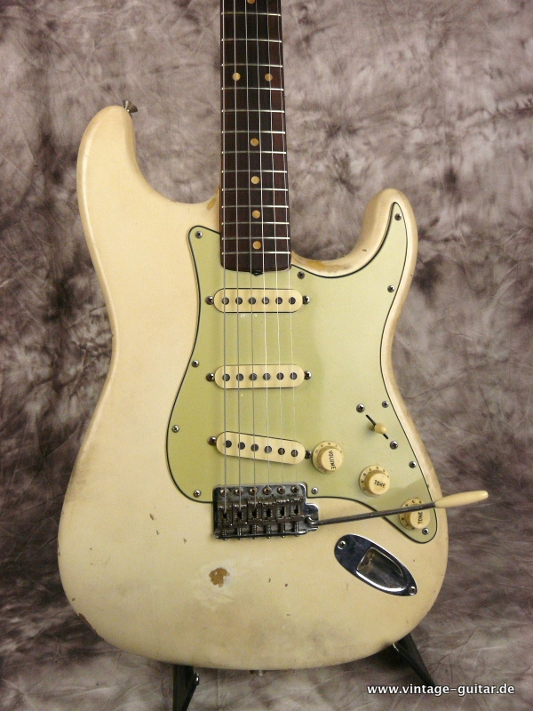 Fender-Stratocaster-1963-olympic-white-002.JPG