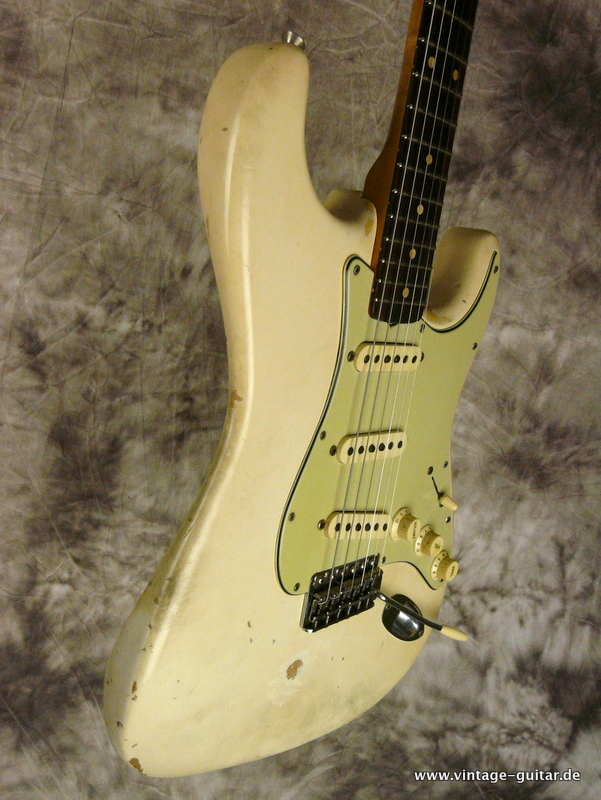 Fender-Stratocaster-1963-olympic-white-013.JPG