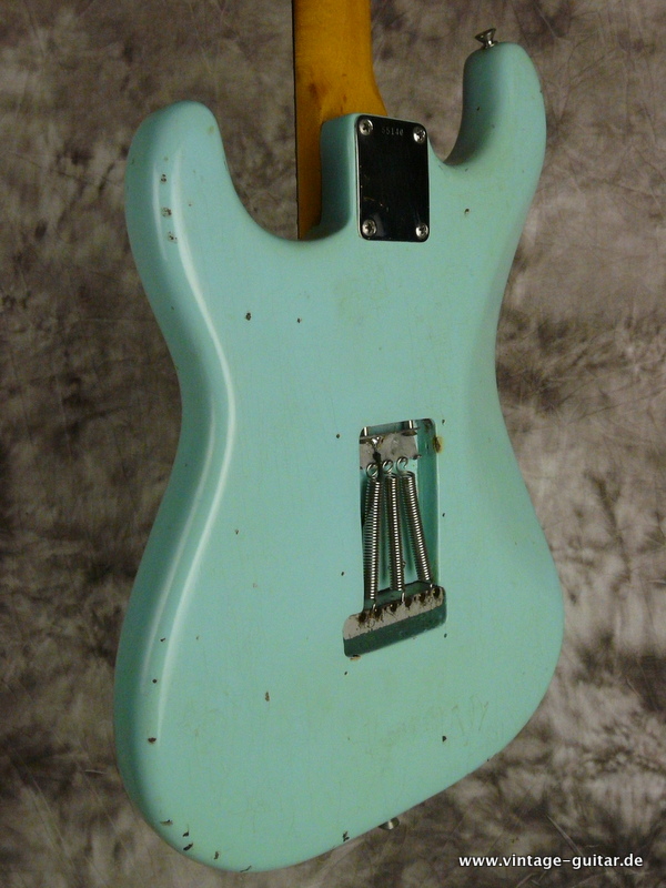 Fender_Stratocaster_1960-slabboard-surfgreen-009.JPG
