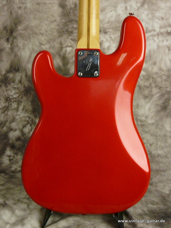Fender-Precision-Bass-1975-candy-aplle-red-004.JPG
