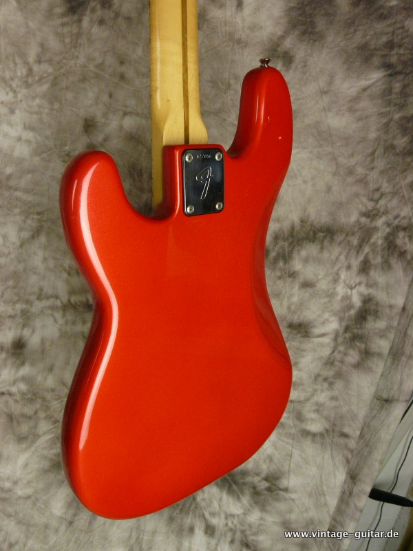Fender-Precision-Bass-1975-candy-aplle-red-005.JPG