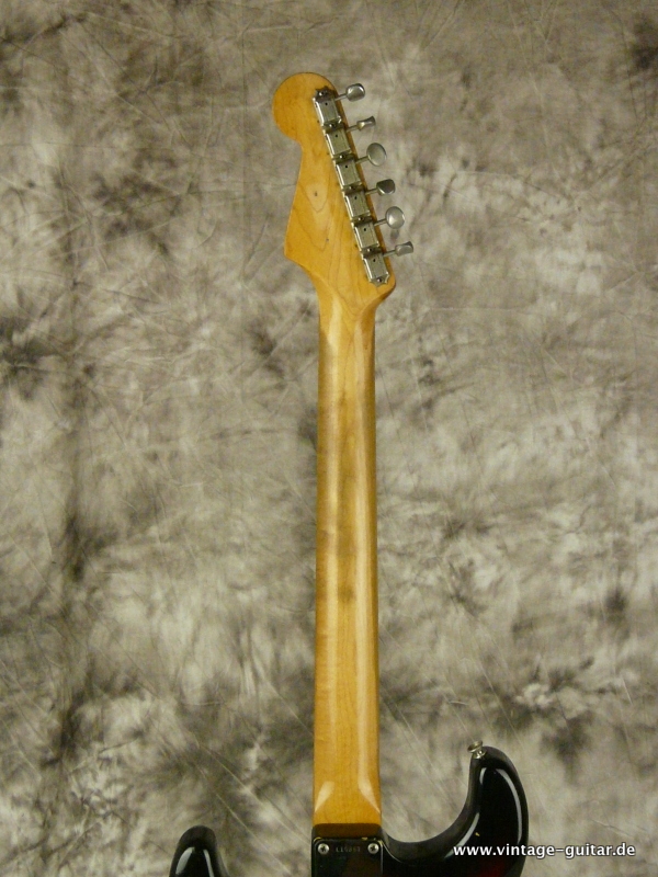 Fender-Stratocaster-1964-65-sunburst-006.JPG