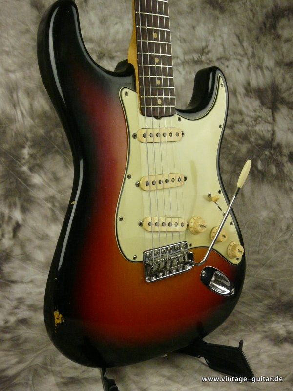 Fender-Stratocaster-1964-65-sunburst-011.JPG