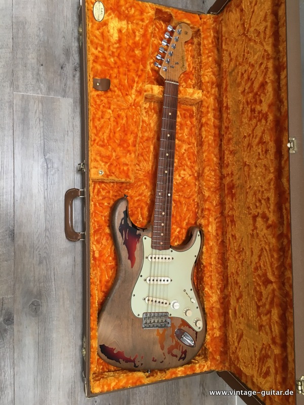 Fender-Stratocaster-Rory-Gallagher-Signature-Custom-Shop-2000-first-run-006.jpg