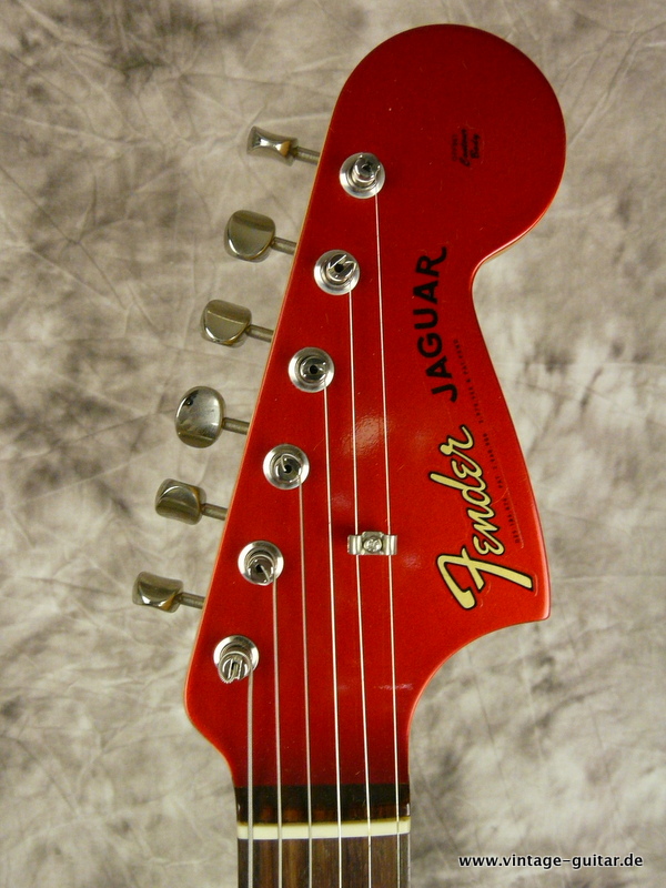 Fender-Jaguar-62-Special-Run-Thin-Lacquer-candy-apple-red-2008-005.JPG