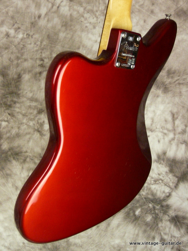 Fender-Jaguar-62-Special-Run-Thin-Lacquer-candy-apple-red-2008-009.JPG