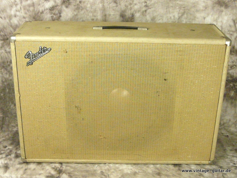 Fender-Showman-cabinet-1964-white-tolex-001.JPG