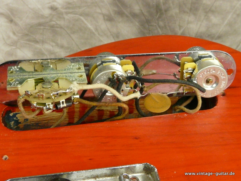 Fender-Telecaster-1962-refinished-015.JPG