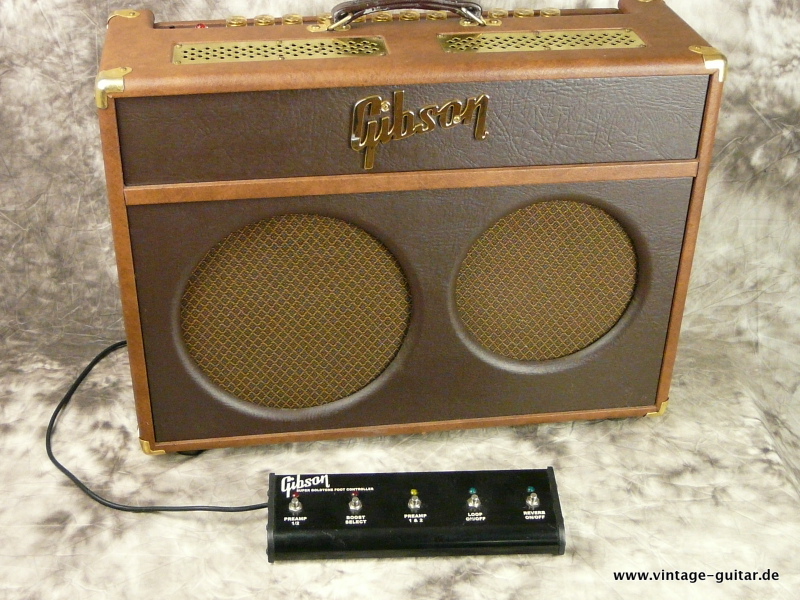 Gibson-Goldtone-GA30-RV-Amp-015.JPG