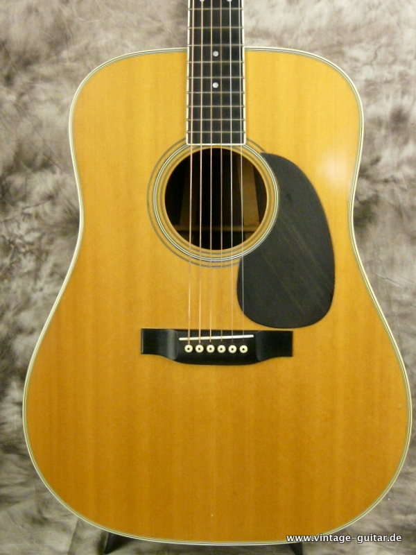 Martin_D-35-1972_case-002.JPG