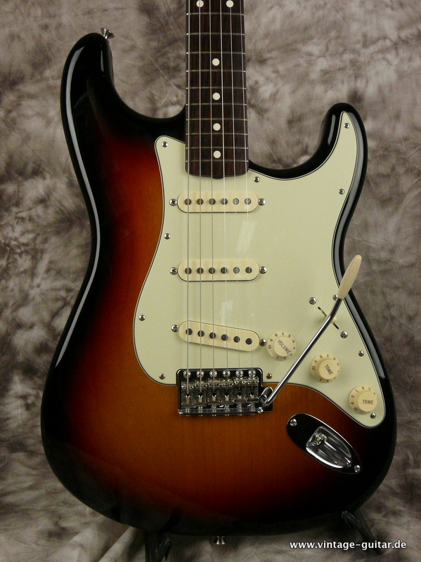 Fender-Mexico-Stratocaster-Classic-60th-Reissue-002.JPG