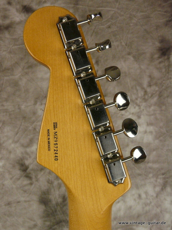 Fender-Mexico-Stratocaster-Classic-60th-Reissue-006.JPG