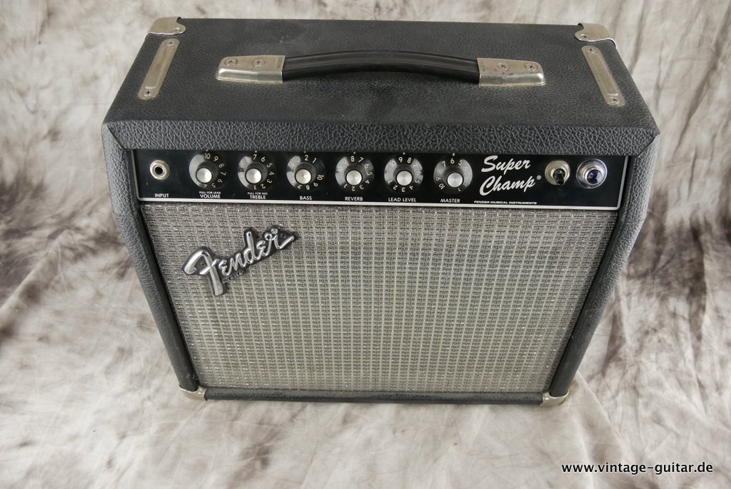 Fender-Super-Champ-1981-Rivera-002.JPG