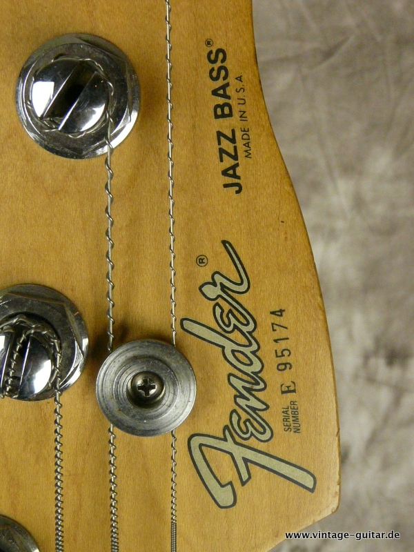 Fender-Jazz-Bass-Longhorn-white-010.JPG