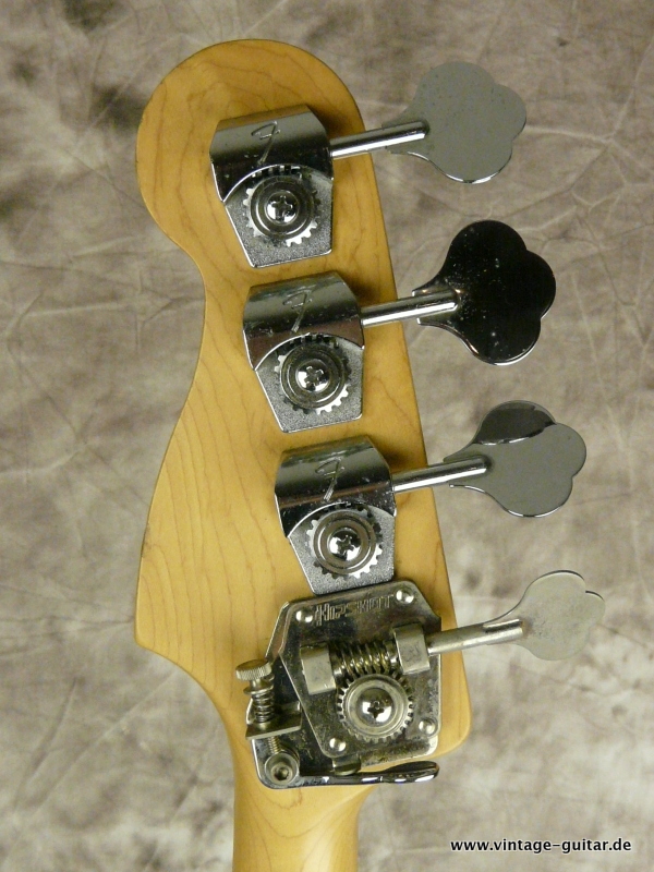 Fender-Jazz-Bass-Longhorn-blue-006.JPG