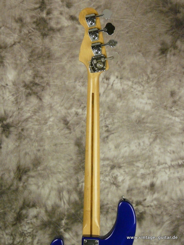 Fender-Jazz-Bass-Longhorn-blue-008.JPG