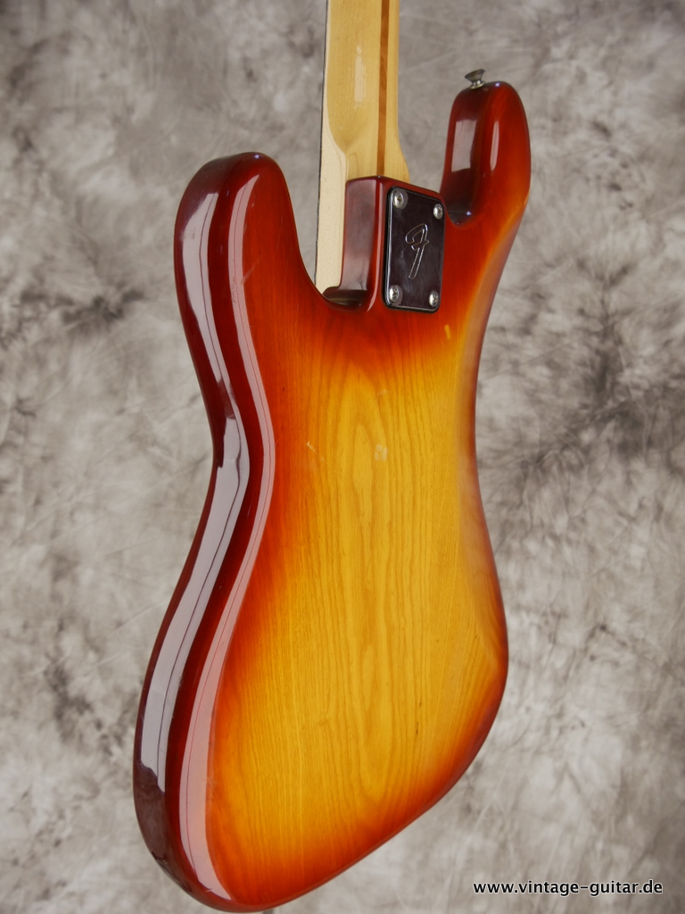 Fender_Precision-Bass-1980-sienna-burst-009.JPG