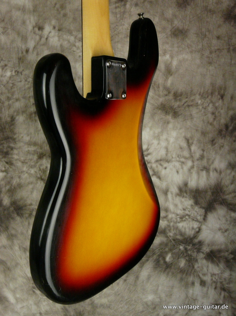 Fender-Precision-Bass-1962-Reissue-007.JPG