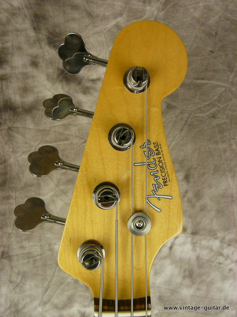 Fender-Precision-Bass-1962-Reissue-009.JPG