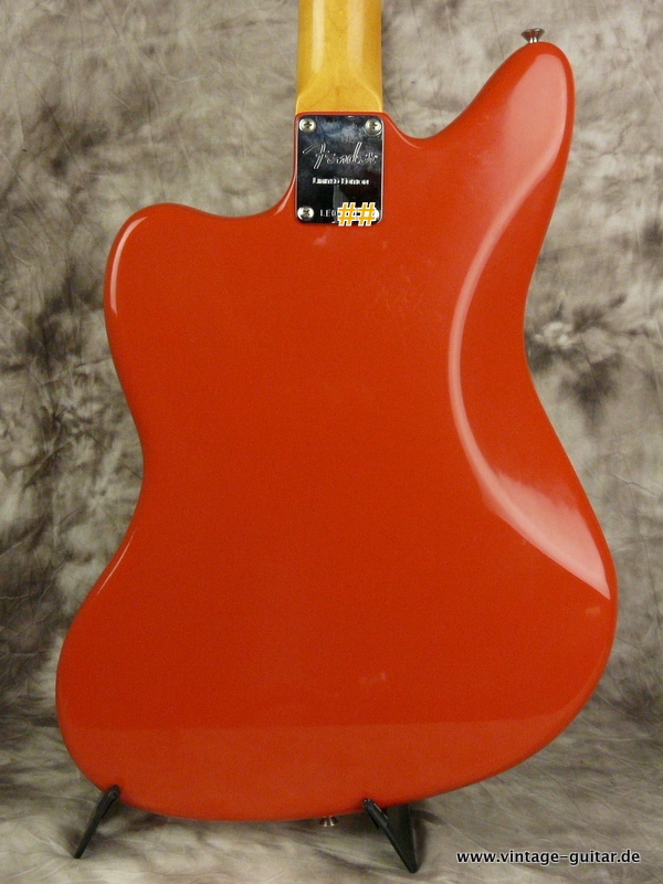 Fender-Jaguar-Thin-Skin-fiesta-red-2008-007.JPG