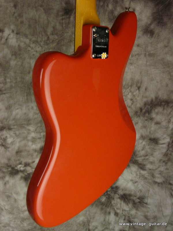 Fender-Jaguar-Thin-Skin-fiesta-red-2008-011.JPG