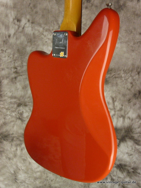 Fender-Jaguar-Thin-Skin-fiesta-red-2008-012.JPG