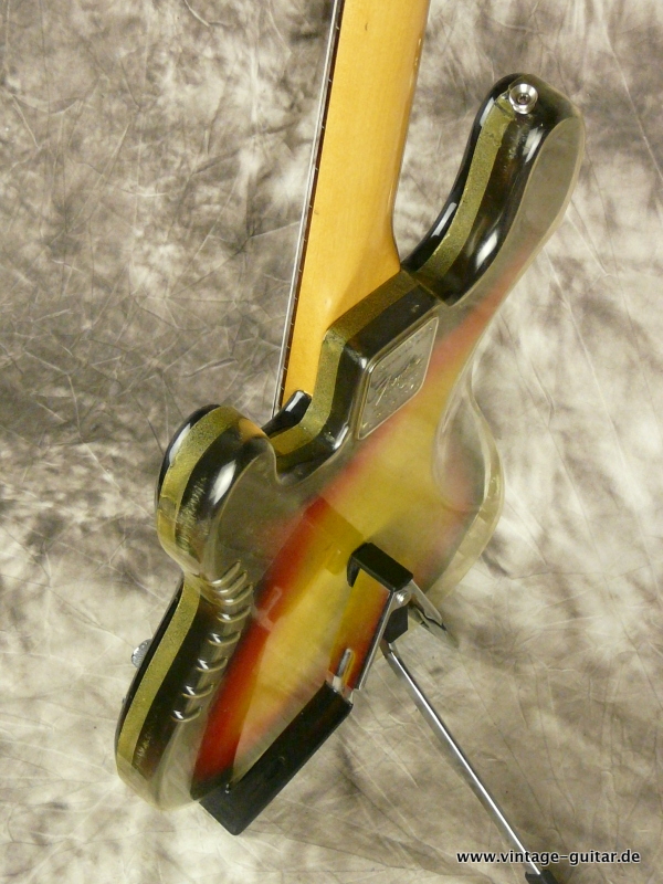 Fender-Precision-Bass-1966-sunburst-near-mint-006.JPG