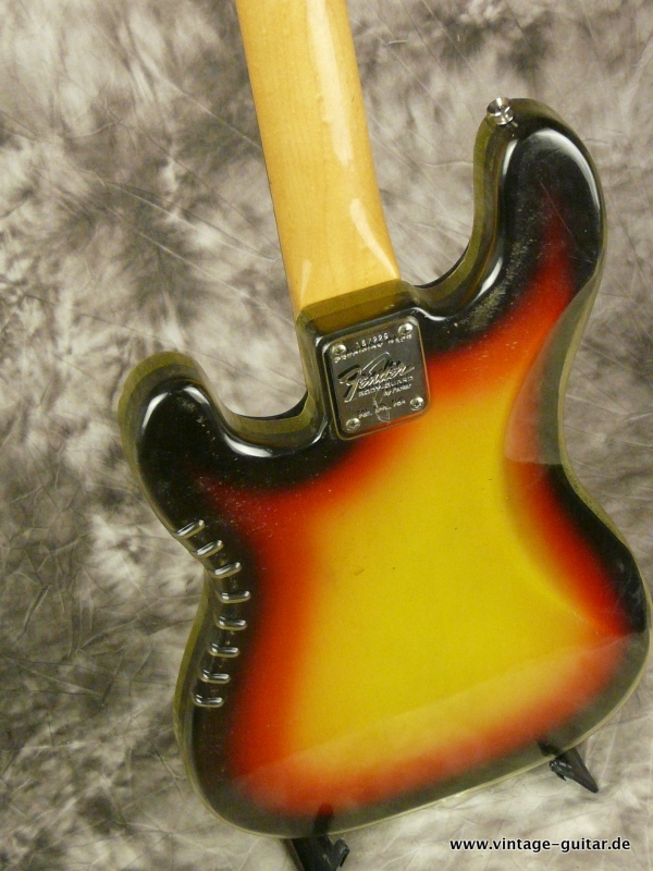 Fender-Precision-Bass-1966-sunburst-near-mint-009.JPG