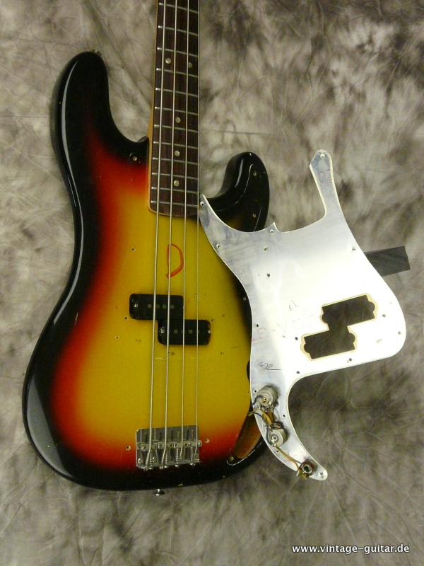 Fender-Precision-Bass-1966-sunburst-near-mint-026.JPG