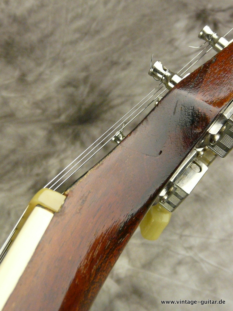 Gibson_Les-Paul_Goldtop-converted_humbucker-stoptail-piece-013.JPG