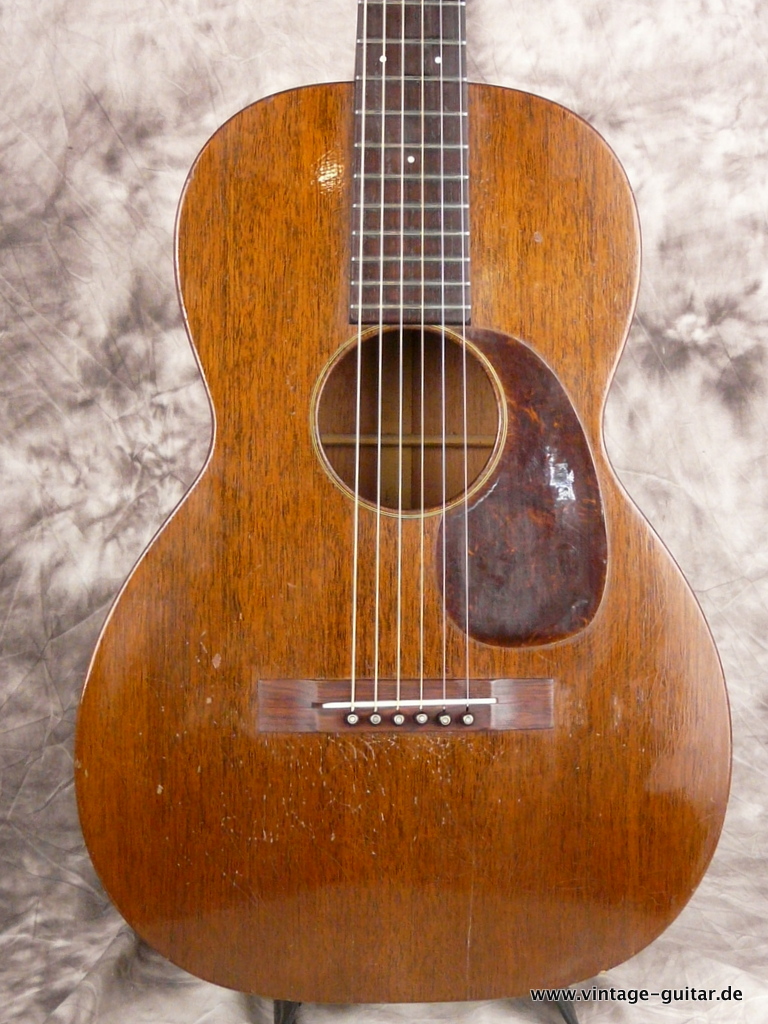 Martin-1936-0-17-h-mahogani-brazilien-rosewood-002.JPG