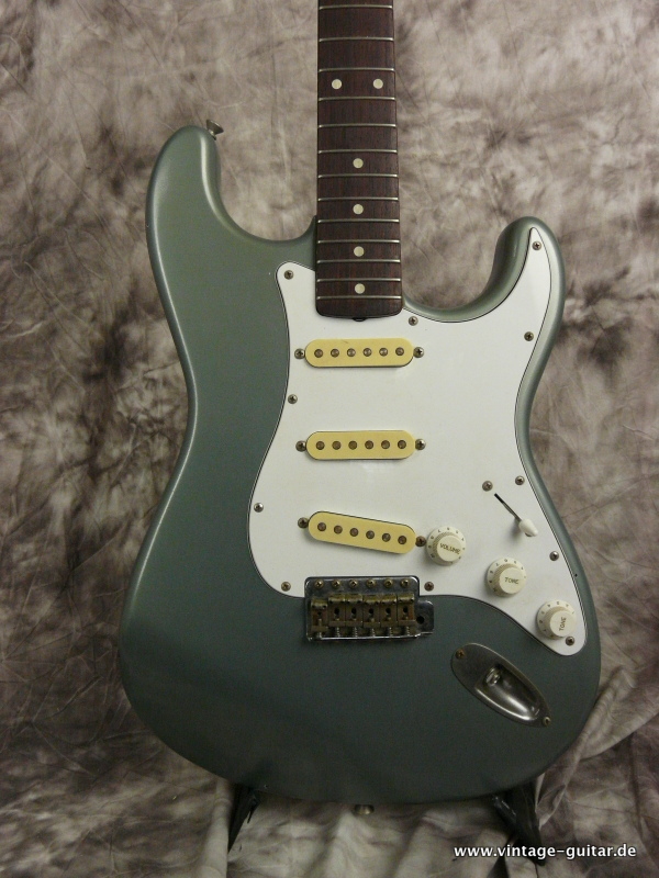 Squier-60s-Reissue-JV-Series-Japan-1983-002.JPG