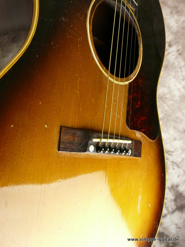 Gibson-LG2-1955-sunburst-011.JPG
